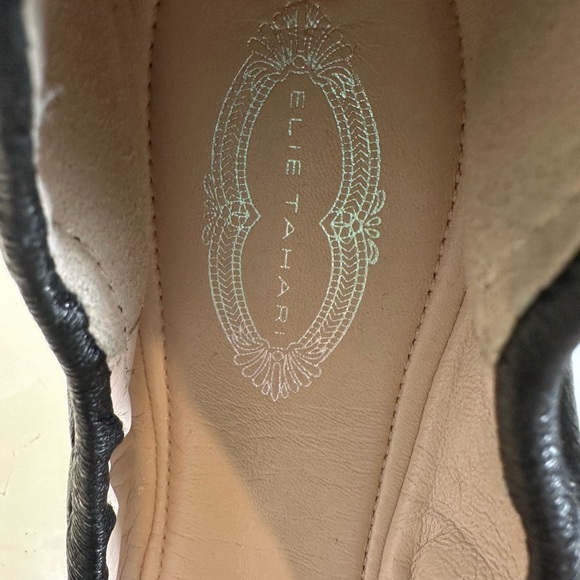 Elie Tahari Black Flats with Crystal Accents 39 s - Picture 4 of 7